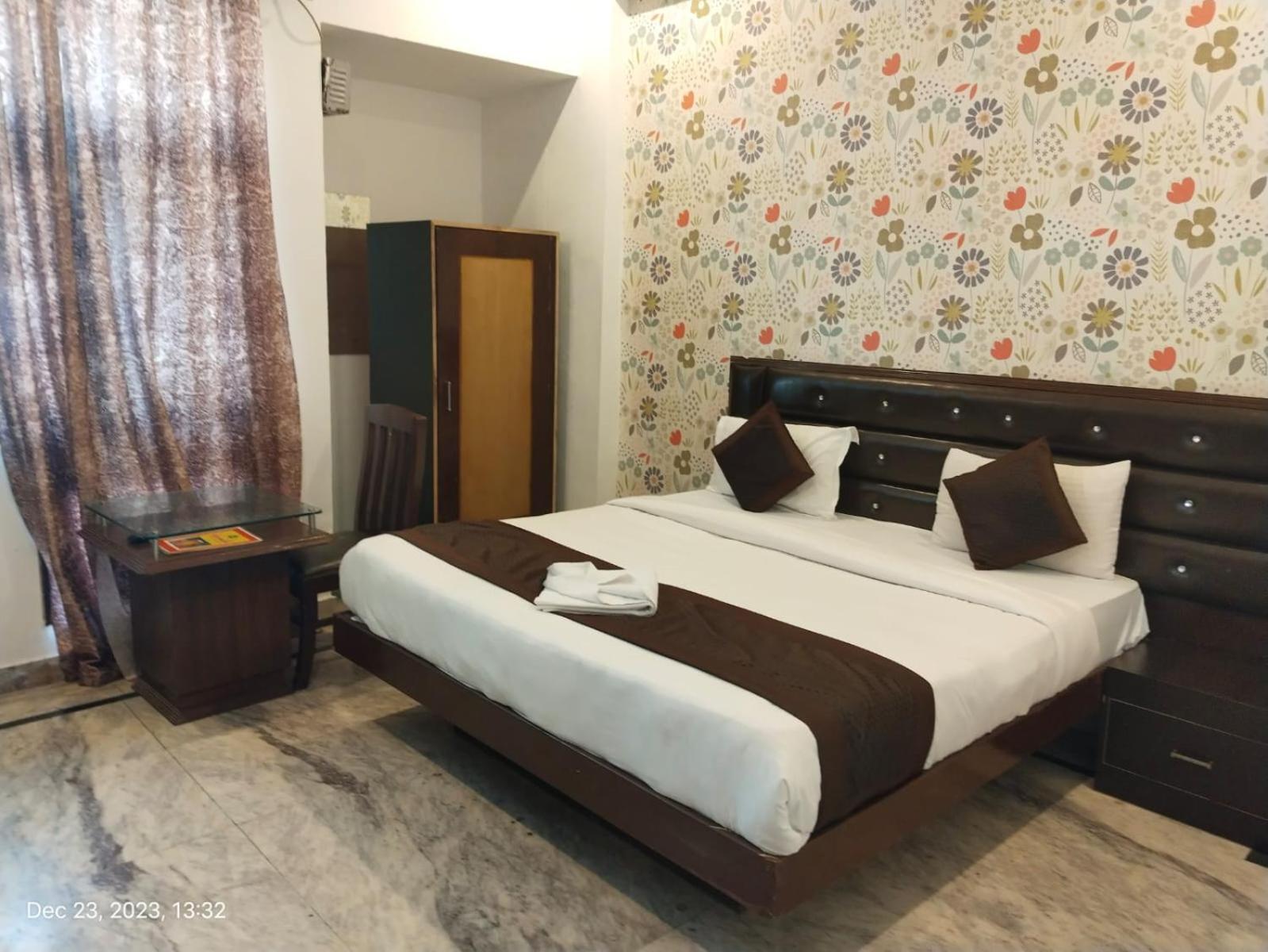 Hotel Shivanta Residency Rishikesh Ngoại thất bức ảnh